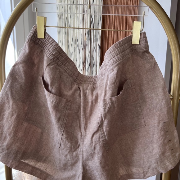 Linen Gap Drawstring Shorts NWT - Picture 3 of 3